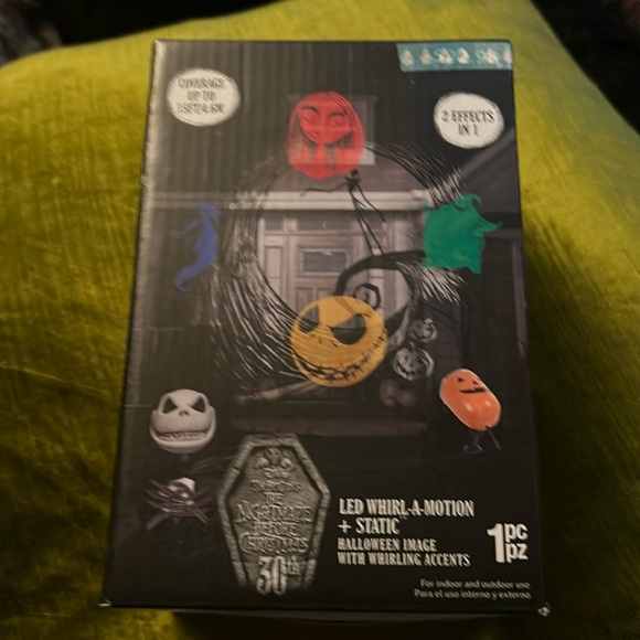 Nightmare Before Christmas LED Whirl-A-Motion + Static (New) - Picture 1 of 6